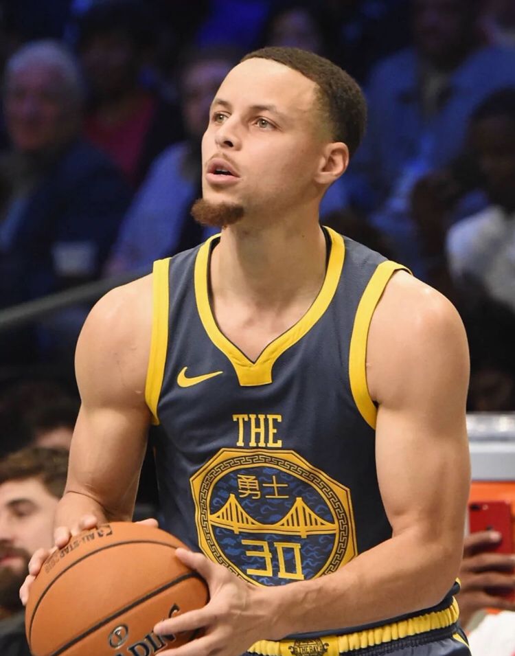 刀过身侧 刀过身侧