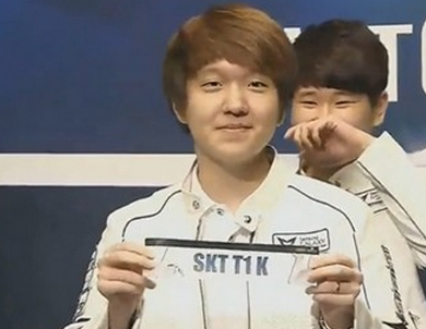 让皇马回防 让皇马回防